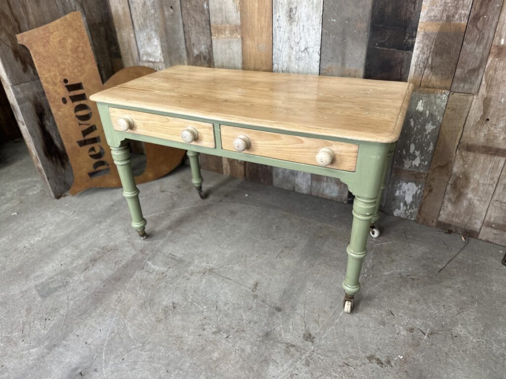 Victorian Pine Green Dairy Table