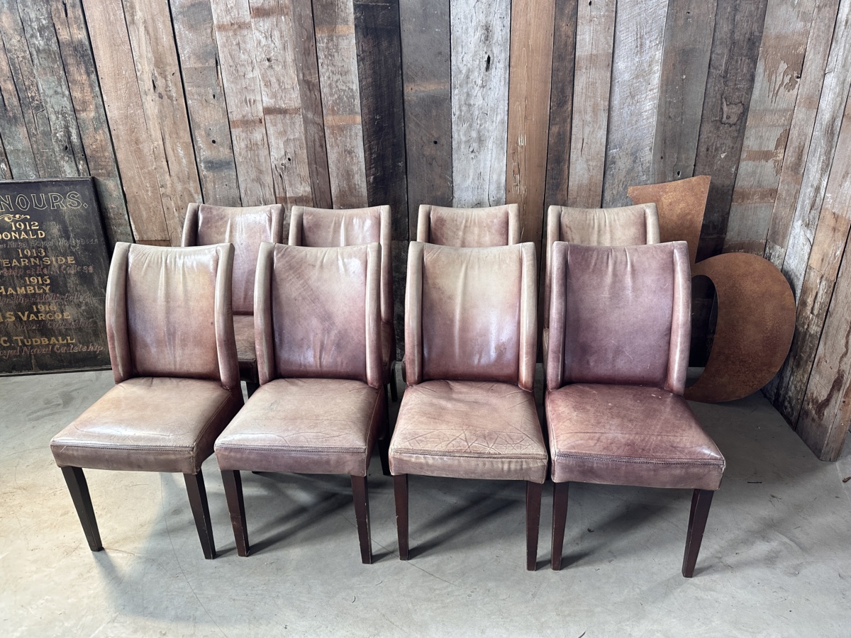 8 Oak Brown Leather